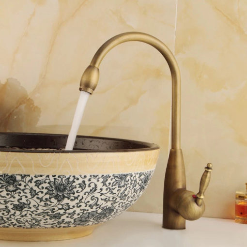 DeSoto Single Handle Bathroom Faucet with Hot & Cold Mixer 4