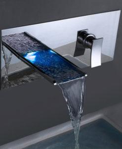 Hiilawe Chrome Finish Temperature Sensing Waterfall Hot and Cold Water LED Bathtub Faucet