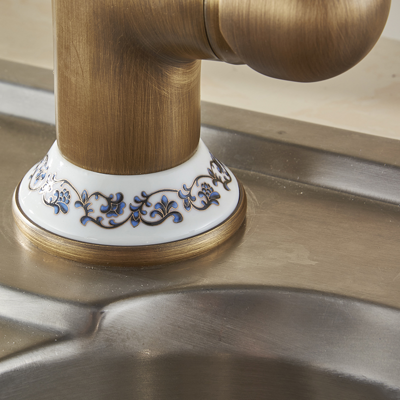 Ouzel Antique Brass Single Handle Kitchen Sink Faucet 6